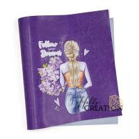 Переплетный кожзам (экокожа) с принтом "Шейла - блондинка" 26*46 см., глянцевый темно-фиолетовый